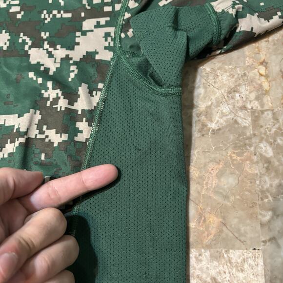 Nike Pro Combat Shirt Mens Medium Green Camo Hypercool Vented Fitted Gym 654882 - Picture 5 of 12